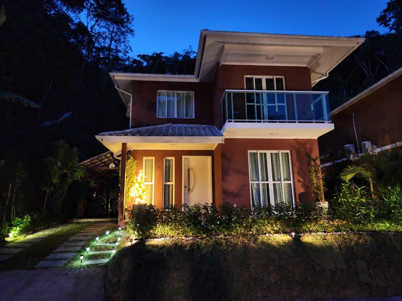 Casa Moderna e Aconchegante – Porteira Fechada | Villagio Baroni