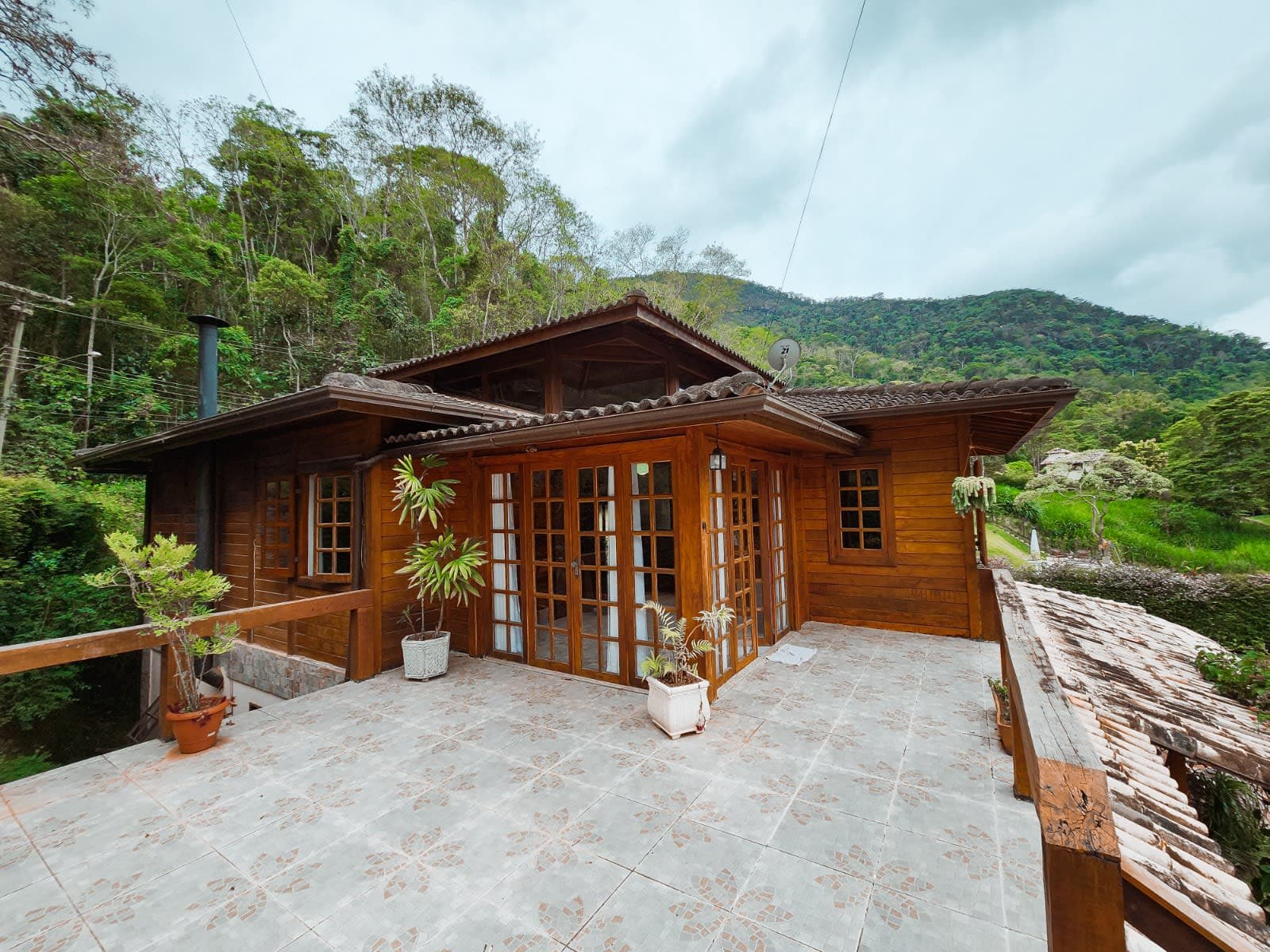 Casa em Condomínio – Pedro do Rio | Petrópolis