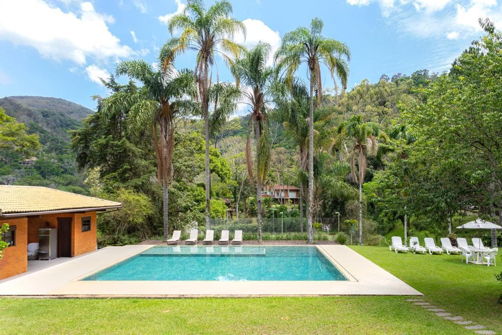 Magnífico sítio com 18.943,00 m2 em Pedro do Rio.